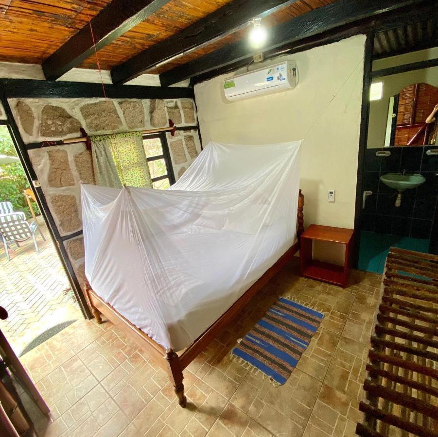 Montañita Hidden House Hostel Party المظهر الخارجي الصورة
