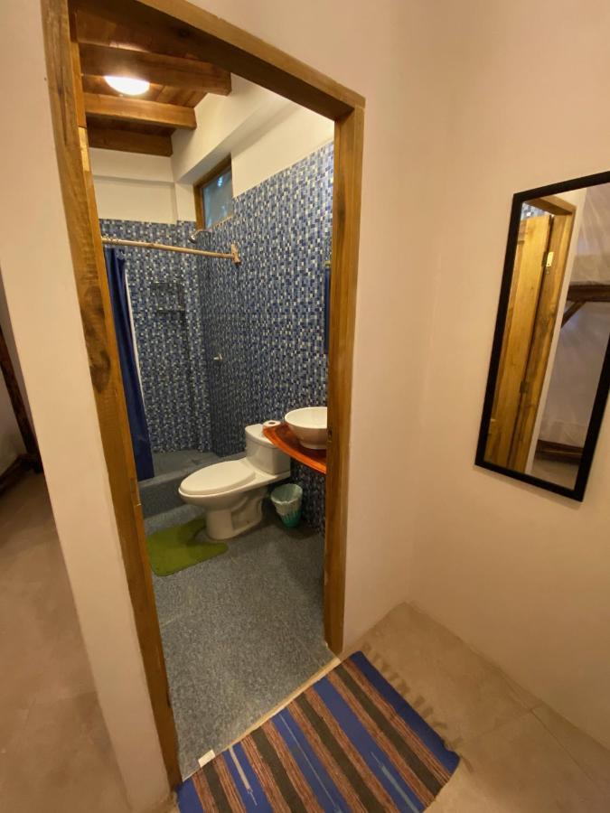 Montañita Hidden House Hostel Party المظهر الخارجي الصورة